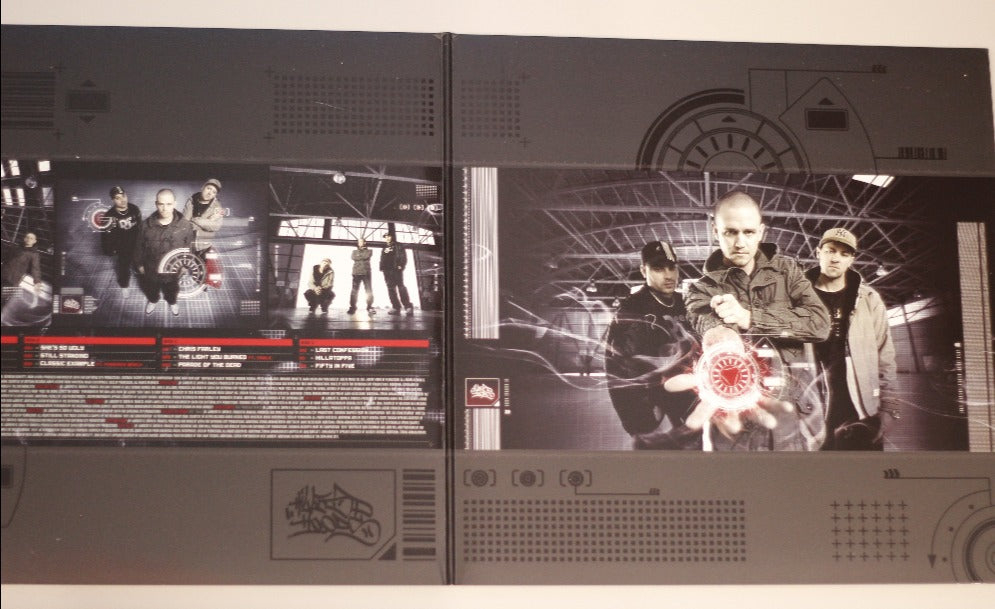 Hilltop Hoods – State Of The Art (Signed First Pressing 2009) Vinyl Record inner