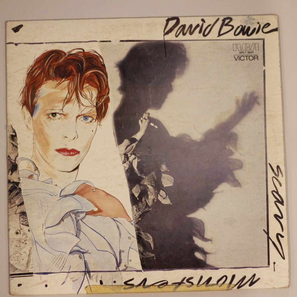David Bowie - Scary Monsters (First Pressing) (RCA Victor) Vinyl Record front