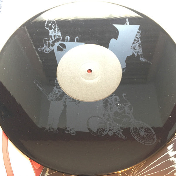 Queens Of The Stone Age – Villains (2LP Etched Vinyl Record) vinyl